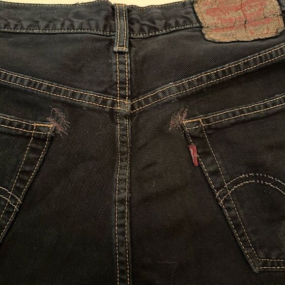 Women’s Recycled Levi’s Relaxed Fit 550 Denim Shorts, Sz 29 - Picture 4 of 8